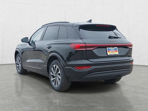 New 2027 Audi Q6 e-tron Premium AWD/4WD image 7