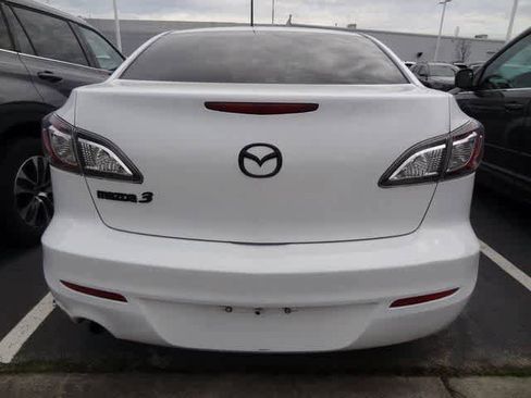 Used 2012 MAZDA MAZDA3 i Sport image 8