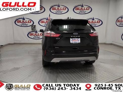 Used 2021 Ford Edge SEL w/ Convenience Package image 7