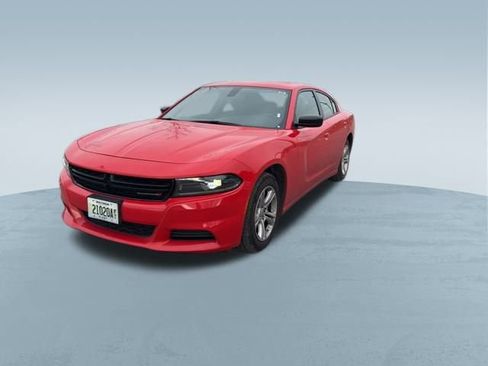 Used 2023 Dodge Charger SXT image 3