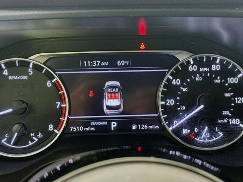Used 2023 Nissan Rogue SV FWD image 19