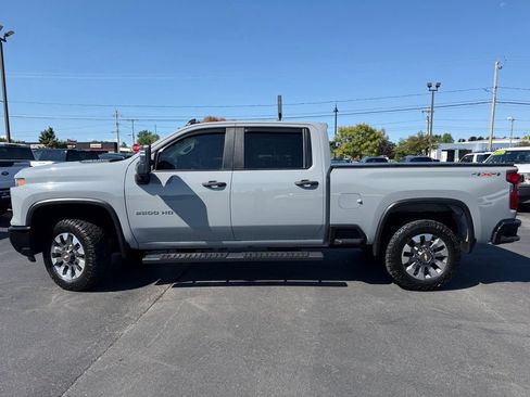 Used 2024 Chevrolet Silverado 2500 Custom w/ Custom Value Package AWD/4WD image 8