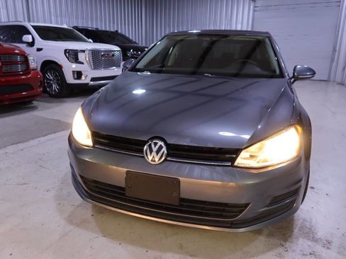 Used 2015 Volkswagen Golf TDI S FWD image 39