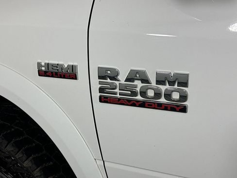 Used 2018 RAM 2500 Laramie w/ Snow Chief Group image 29