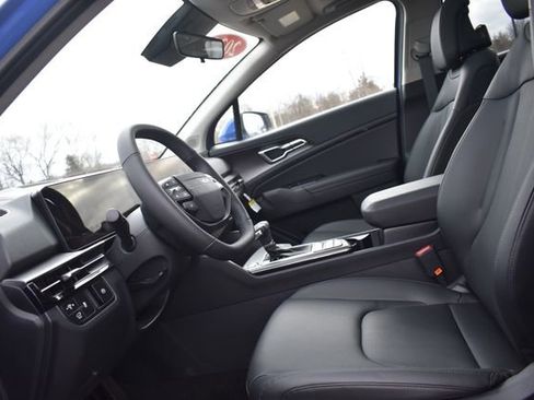 New 2026 Kia Sportage EX w/ EX Panorama Roof Package FWD image 23