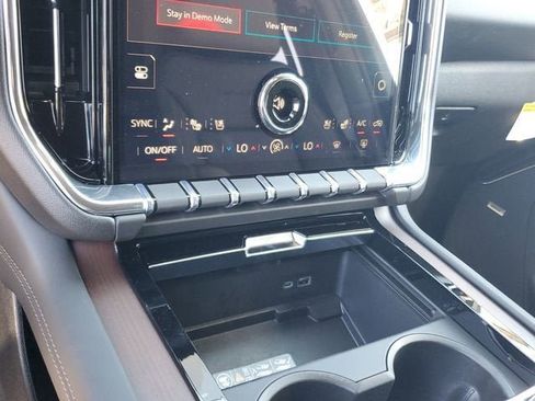 New 2026 GMC Yukon Denali AWD/4WD image 23