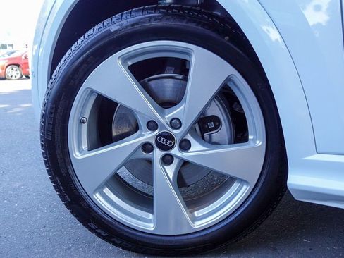 New 2025 Audi Q5 Prestige image 10