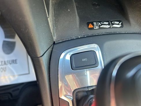 Used 2019 Chevrolet Equinox Premier image 19