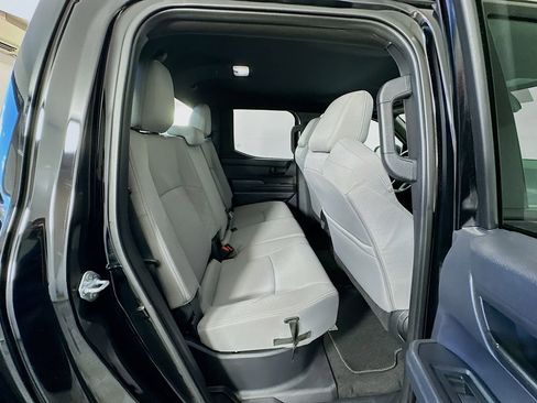 Certified 2025 Toyota Tacoma SR5 image 25