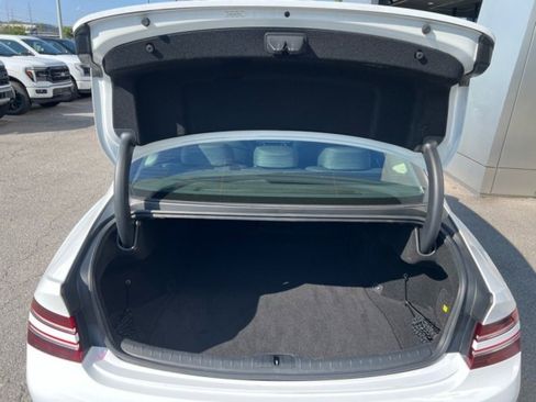 Used 2023 Genesis G80 2.5T image 11