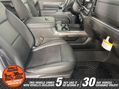 Certified 2025 Chevrolet Silverado 2500 LTZ w/ LTZ Plus Package image 14