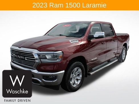 Used 2023 RAM 1500 Laramie AWD/4WD image 3