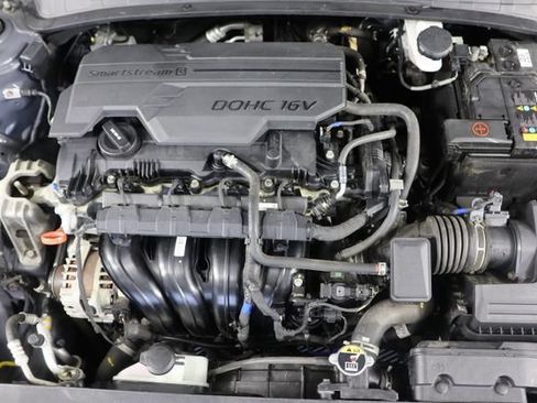 Used 2023 Hyundai Elantra SEL FWD image 23