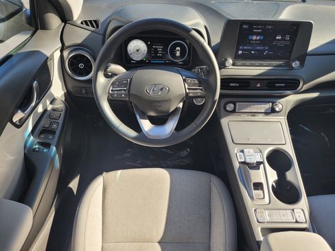 Used 2022 Hyundai Kona SEL w/ Convenience Package image 15