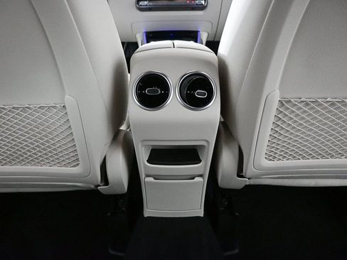Used 2025 Mercedes-Benz GLA 250 image 18