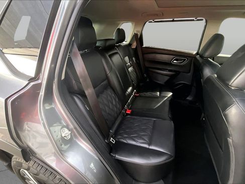 Used 2023 Nissan Rogue Platinum w/ Platinum Premium Package FWD image 20