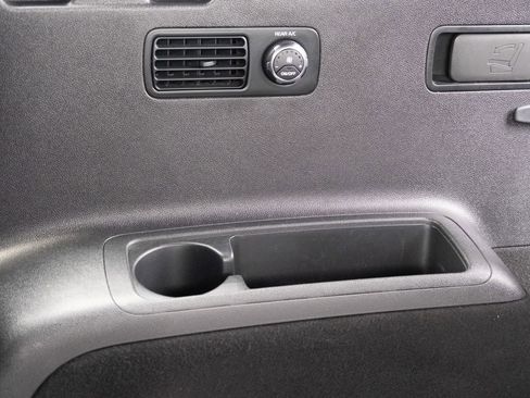 Used 2017 Kia Sorento SX image 25