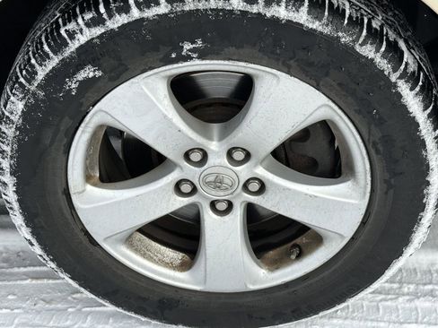 Used 2012 Toyota Sienna LE image 10