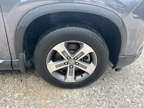 Used 2023 Honda Pilot EX-L image 46