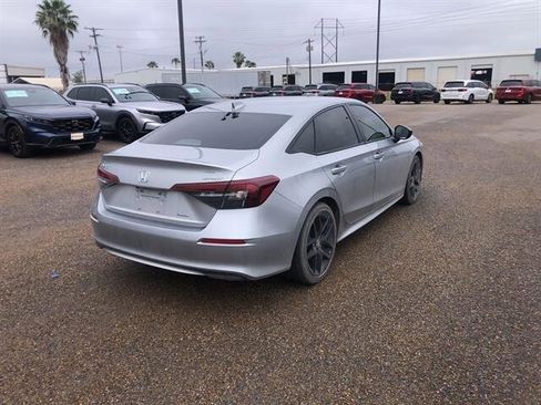 Used 2025 Honda Civic Sport image 7