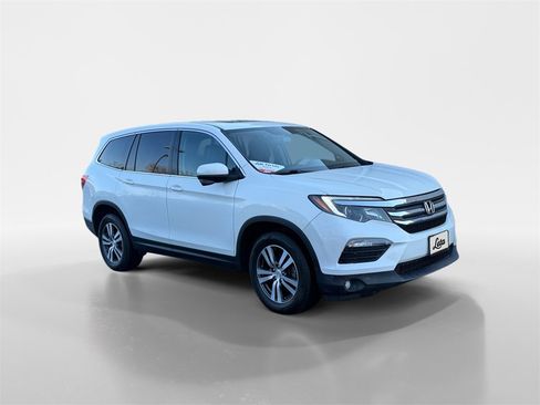 Used 2017 Honda Pilot EX-L image 2
