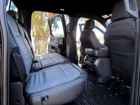 Used 2021 Ford F150 XLT w/ Equipment Group 302A High image 17