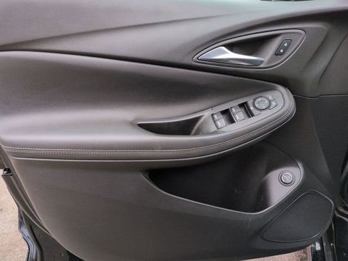 Used 2023 Buick Encore GX Select w/ Sport Touring Package image 23