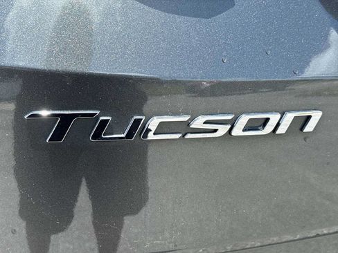 Used 2023 Hyundai Tucson Limited AWD/4WD image 11