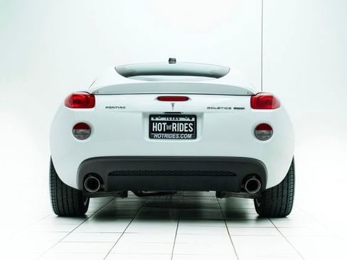 Used 2009 Pontiac Solstice GXP image 16