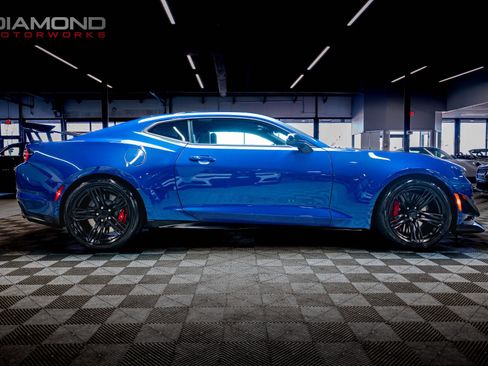 Used 2023 Chevrolet Camaro ZL1 image 28