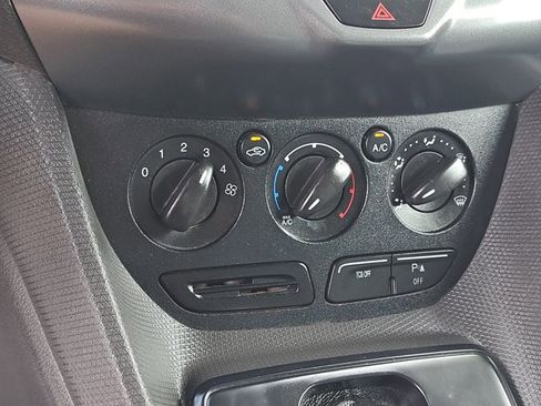 Used 2016 Ford Transit Connect XL image 31