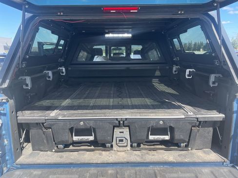 Used 2019 Ford F150 Raptor w/ Equipment Group 802A Luxury AWD/4WD image 9