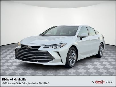 Used 2019 Toyota Avalon XLE w/ Moonroof Package
