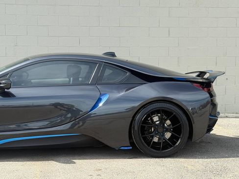 Used 2014 BMW i8 AWD/4WD image 5