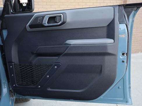 Used 2023 Ford Bronco 4-Door AWD/4WD image 27