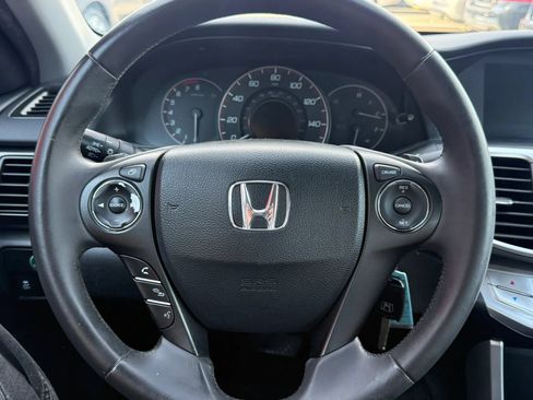 Used 2014 Honda Accord Sport image 10