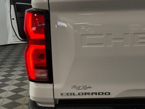 Used 2024 Chevrolet Colorado Z71 w/ Advanced Trailering Package AWD/4WD image 12