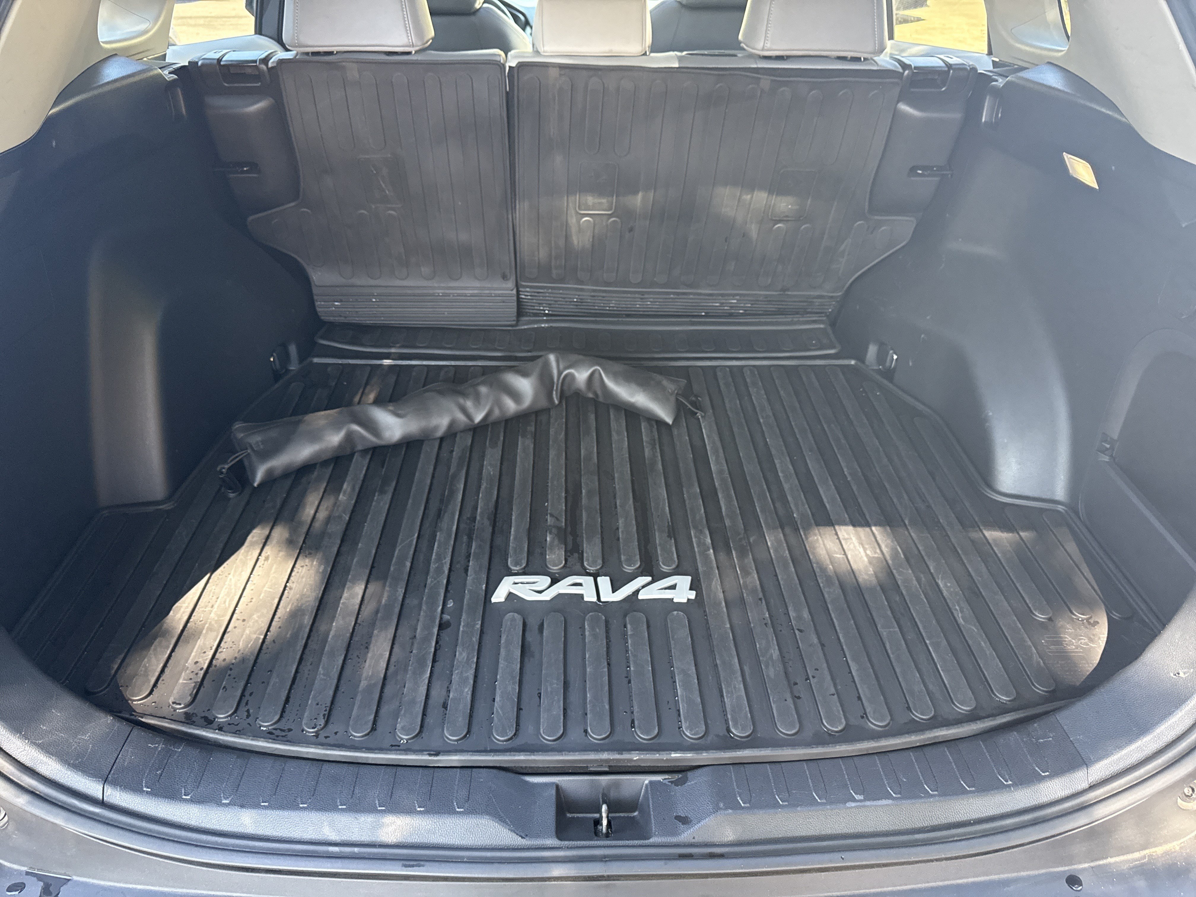Used 2024 Toyota RAV4 XLE Premium w/ Weather Package AWD/4WD image 32