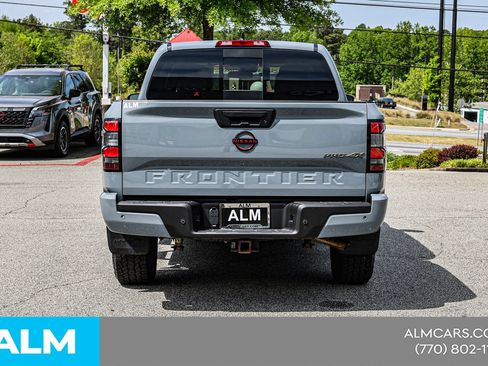 Used 2023 Nissan Frontier PRO-4X w/ Pro Convenience Package AWD/4WD image 12