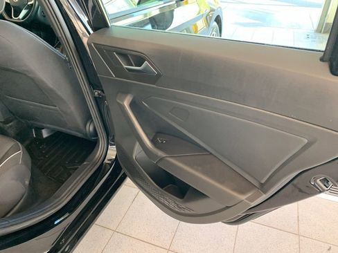 Used 2024 Volkswagen Jetta Sport FWD image 17
