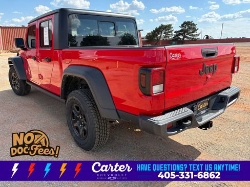 Used 2022 Jeep Gladiator Sport w/ Trailer Tow Package AWD/4WD image 12