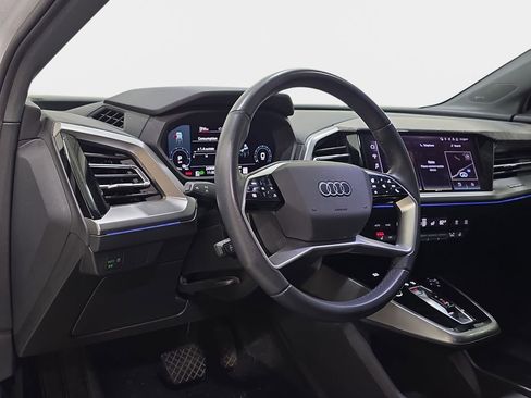 Used 2023 Audi Q4 e-tron Premium Plus w/ Premium Plus AWD/4WD image 17
