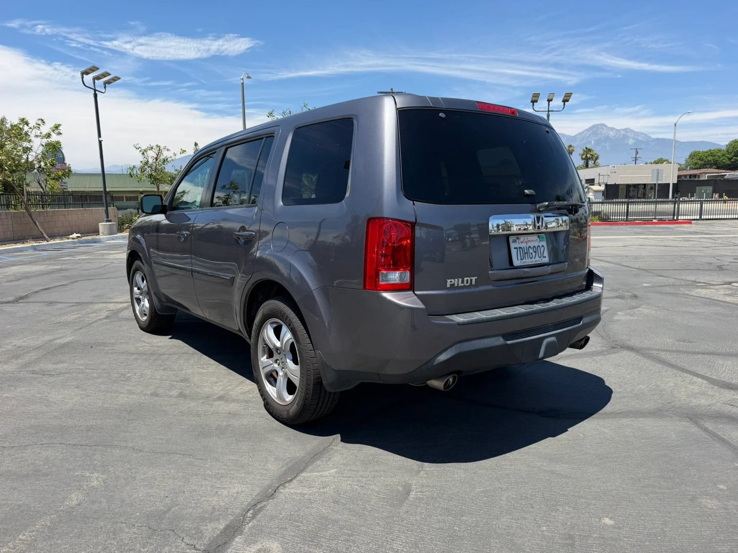 Used 2014 Honda Pilot EX-L image 25