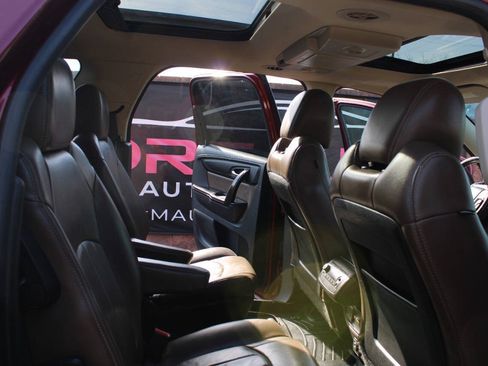 Used 2015 GMC Acadia SLT AWD/4WD image 10