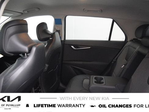 New 2026 Kia Niro Wind w/ Wind Preserve Package FWD image 12