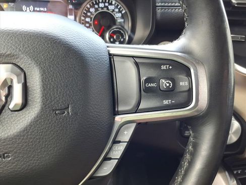 Used 2019 RAM 1500 Laramie image 25