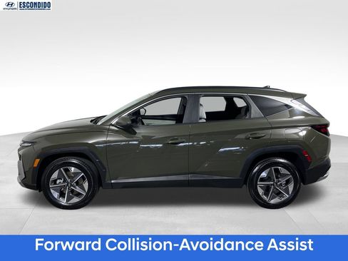 Certified 2025 Hyundai Tucson SEL AWD/4WD image 2