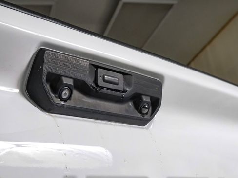 Used 2024 Chevrolet Silverado 3500 LT w/ Convenience Package image 46