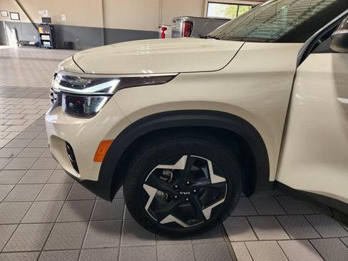 Used 2026 Kia Seltos S FWD image 7