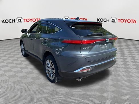 Used 2023 Toyota Venza Limited AWD/4WD image 6
